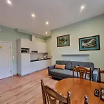 Visit Baltic - Dom Labedz Apartman Swinoujscie