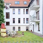 Visit Baltic - Dom Labedz Apartman *
