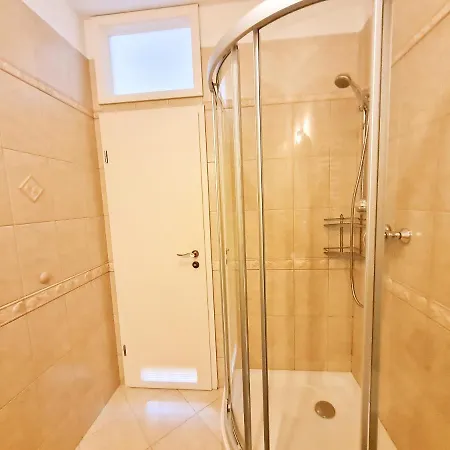 Visit Baltic - Dom Labedz Apartman Swinoujscie