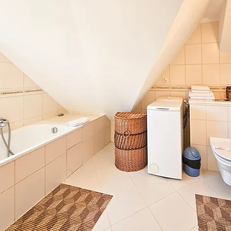 Visit Baltic - Dom Labedz