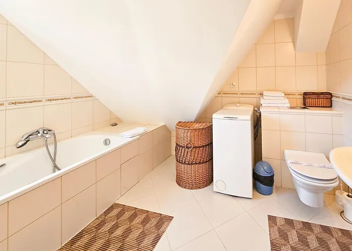 Visit Baltic - Dom Labedz